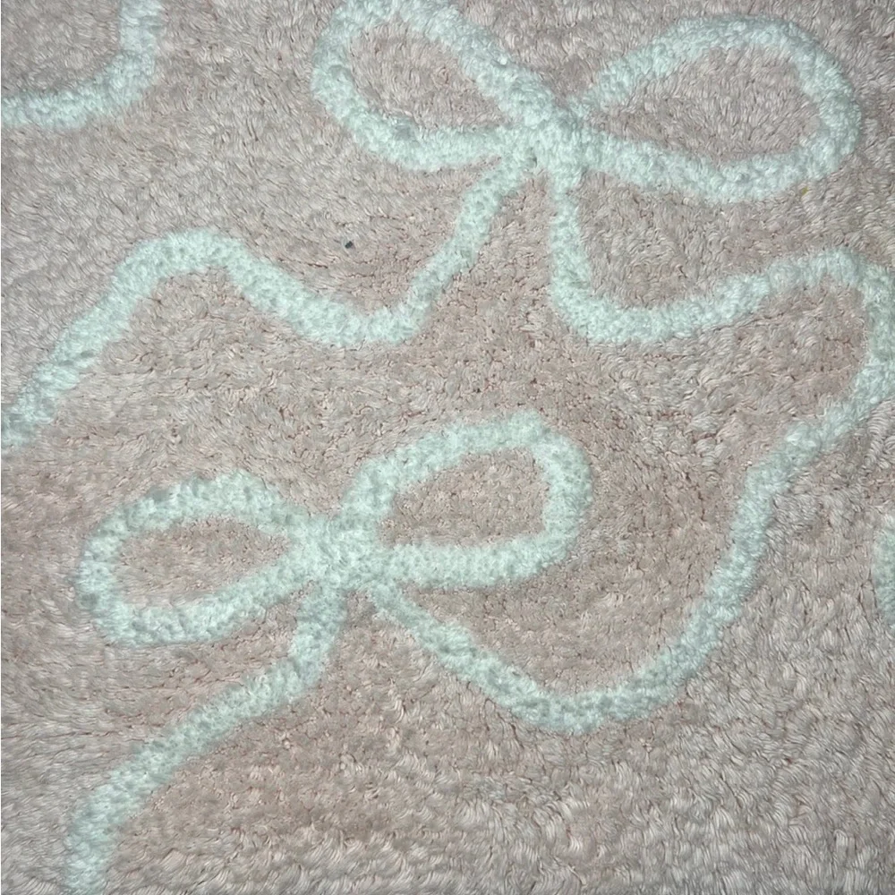 Rachel Zoe Pink Bow Bath Rug